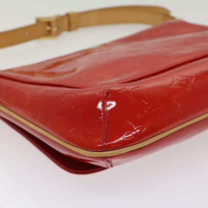 LOUIS VUITTON Monogram Vernis Thompson Street Shoulder Bag Red M91094 Auth 52690