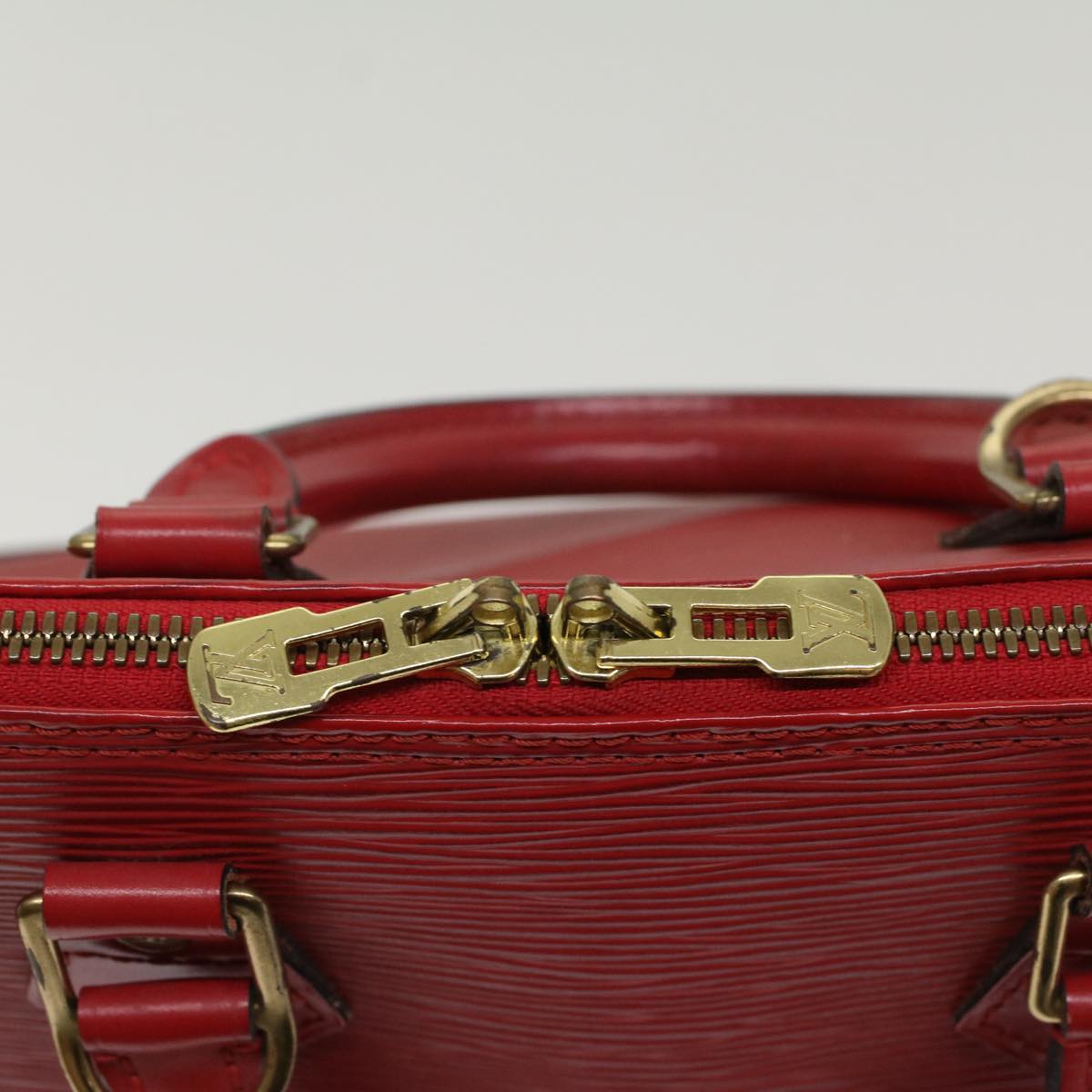 LOUIS VUITTON Epi Alma Hand Bag Castilian Red M52147  52842