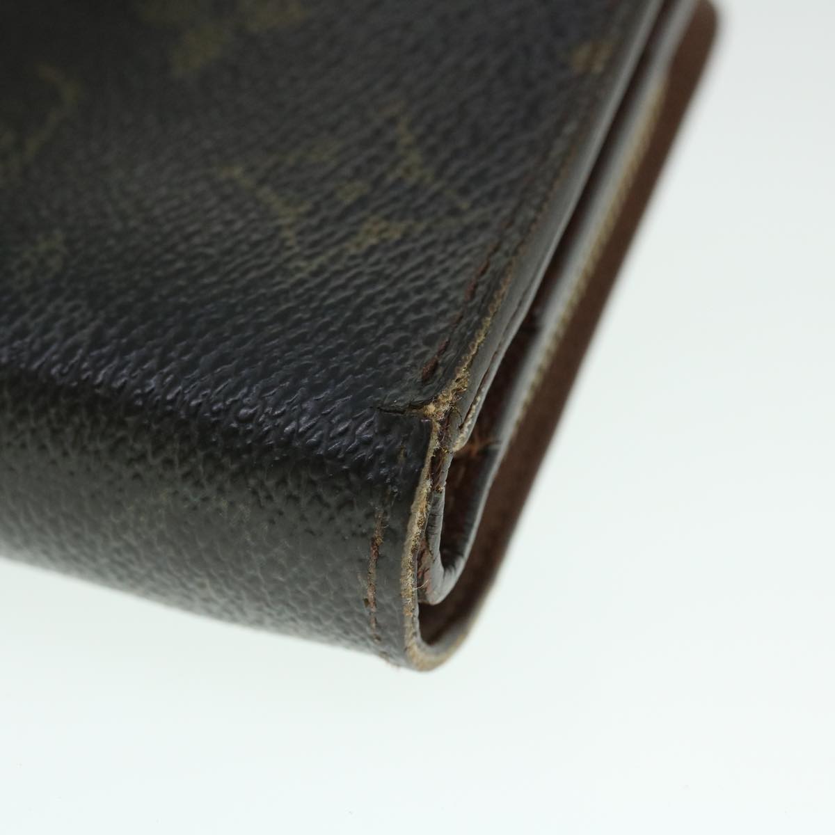 LOUIS VUITTON Monogram Compact Zip Wallet M61667  52882