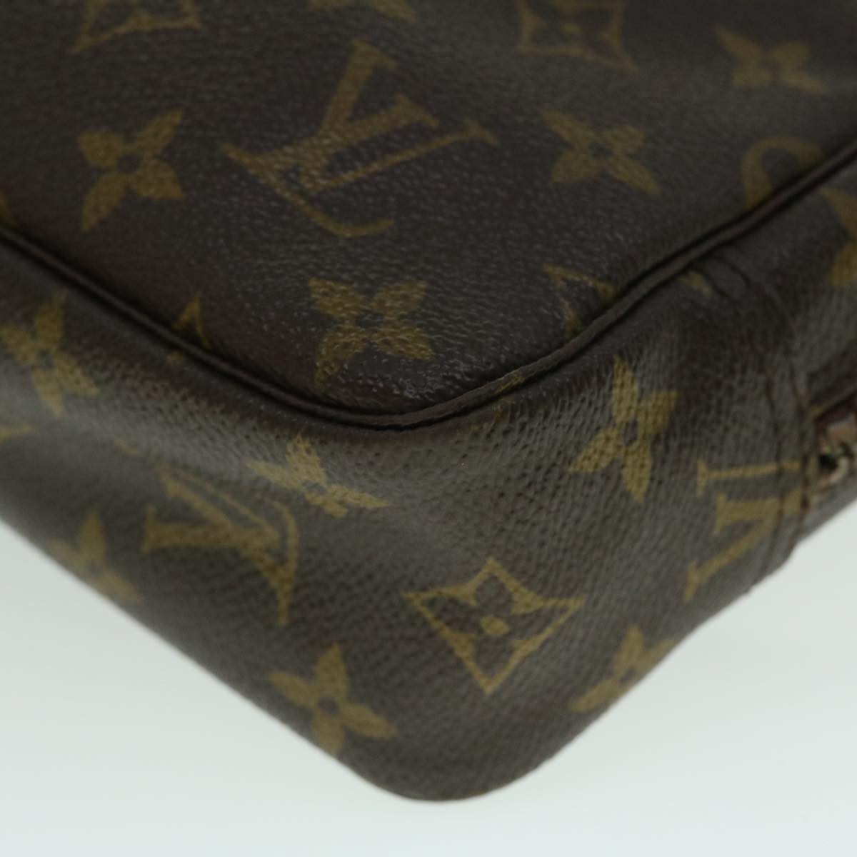 LOUIS VUITTON Monogram Trousse Toilette 23 Clutch Bag M47524  53440