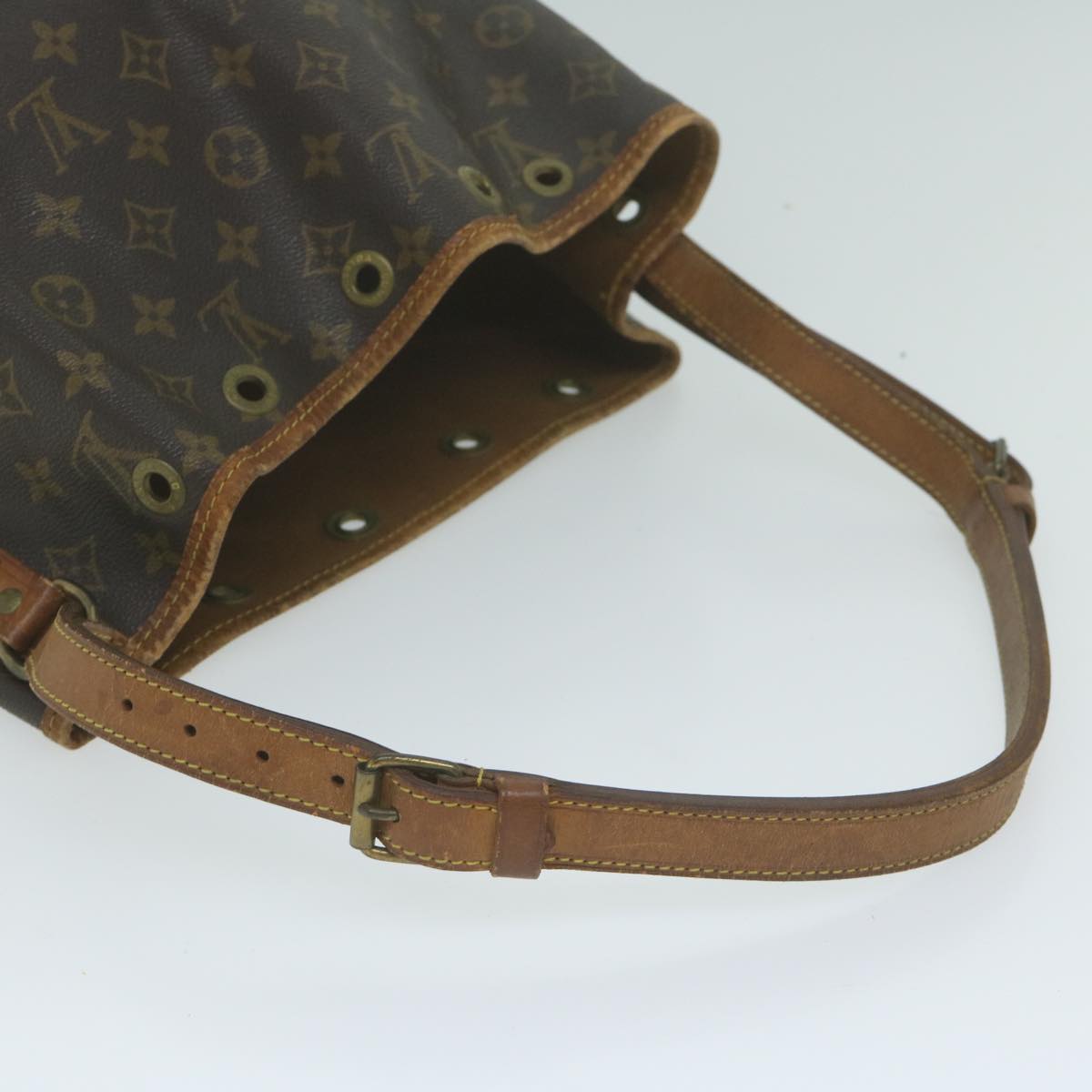 LOUIS VUITTON Monogram Petit Noe Shoulder Bag M42226  62206