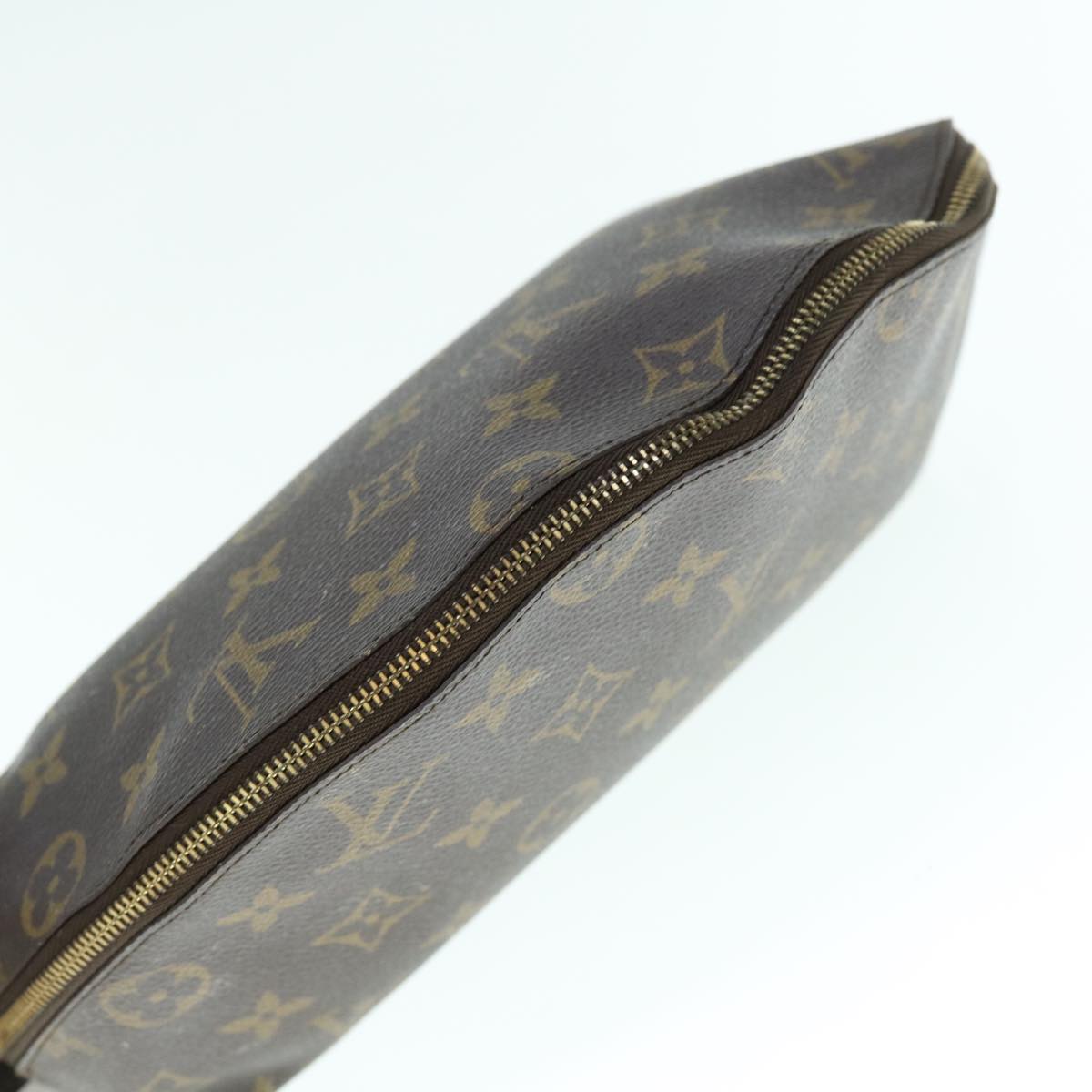 LOUIS VUITTON Monogram Trousse Demi Ronde Cosmetic Pouch M47520  64037