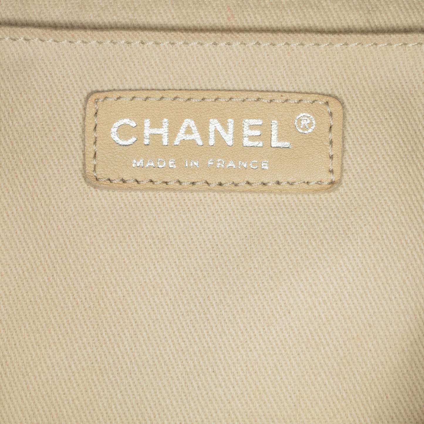 Chanel Calfskin In The Business Flap (qph0Di)