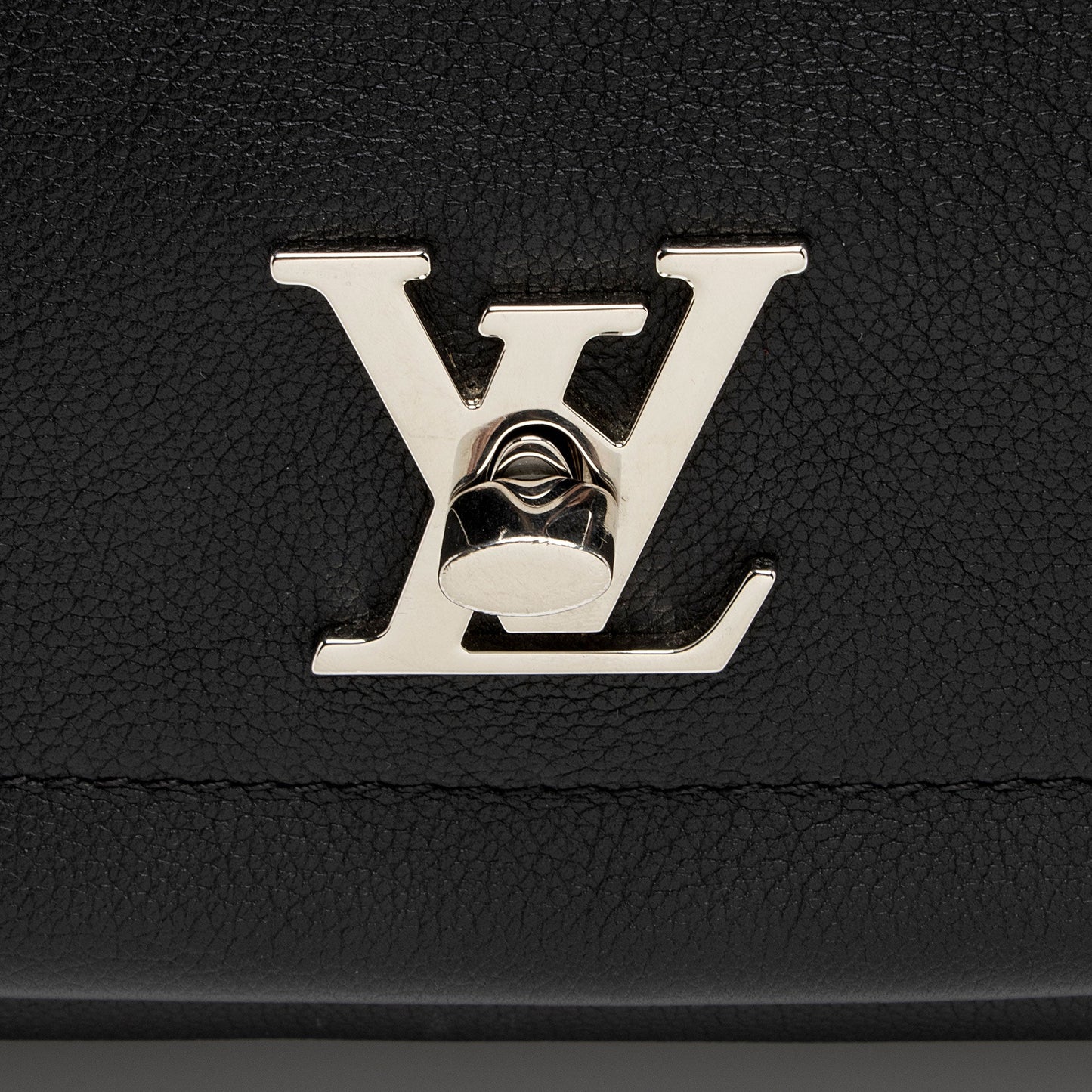 Louis Vuitton Calfskin Lockme II Satchel (Dcfekl)