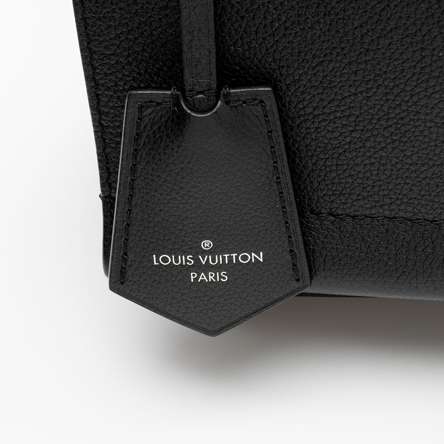 Louis Vuitton Calfskin Lockme II Satchel (Dcfekl)