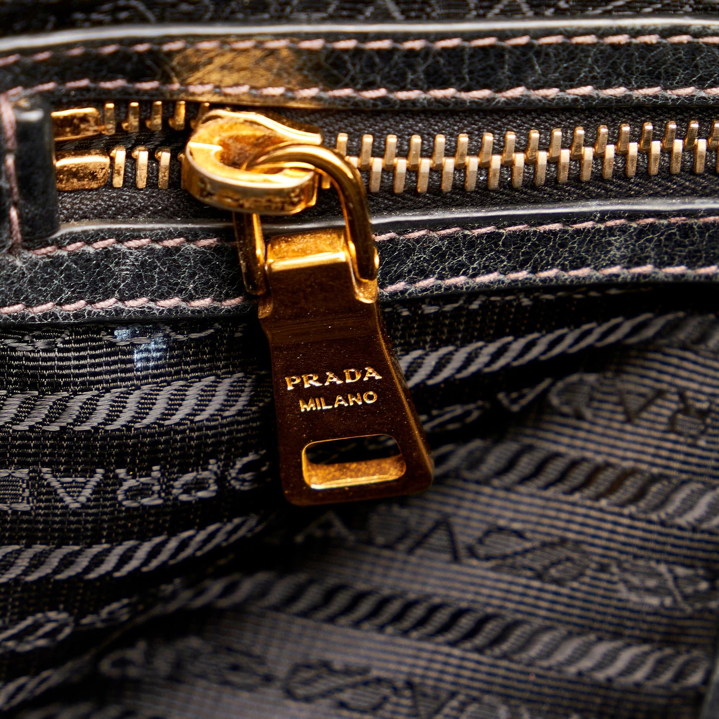 Prada Vitello Shine Satchel 27607