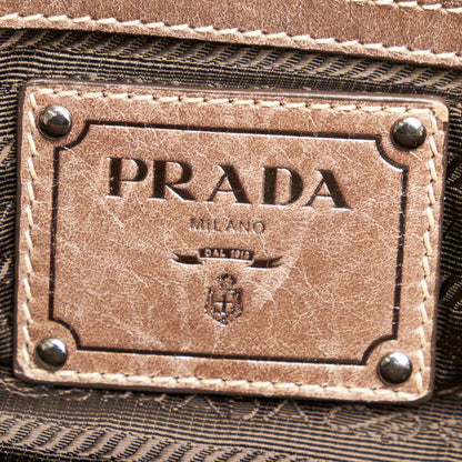 Prada Vitello Shine Tote UNfUQU