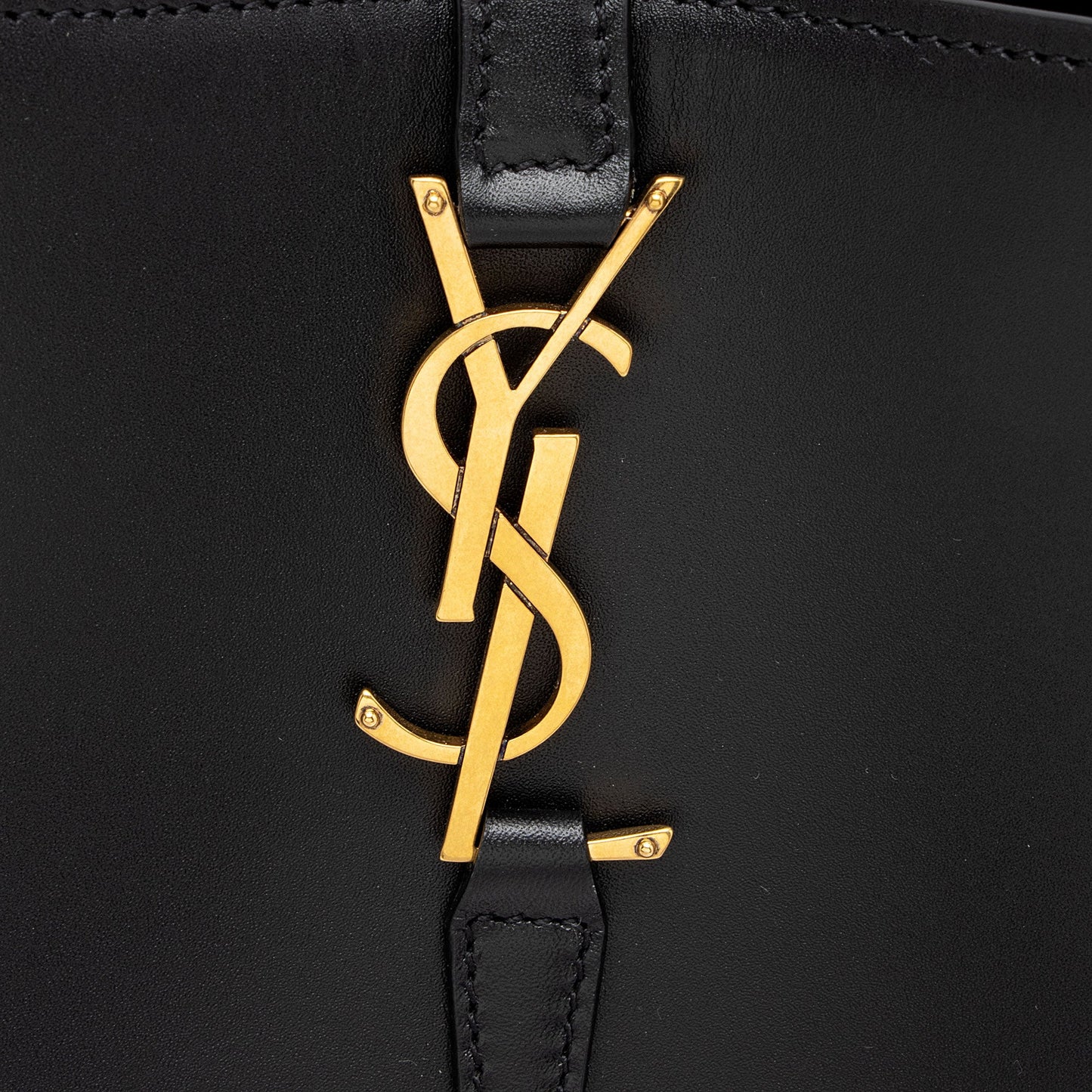 Saint Laurent Calfskin Monogram Le 37 Bucket Bag U75VCF