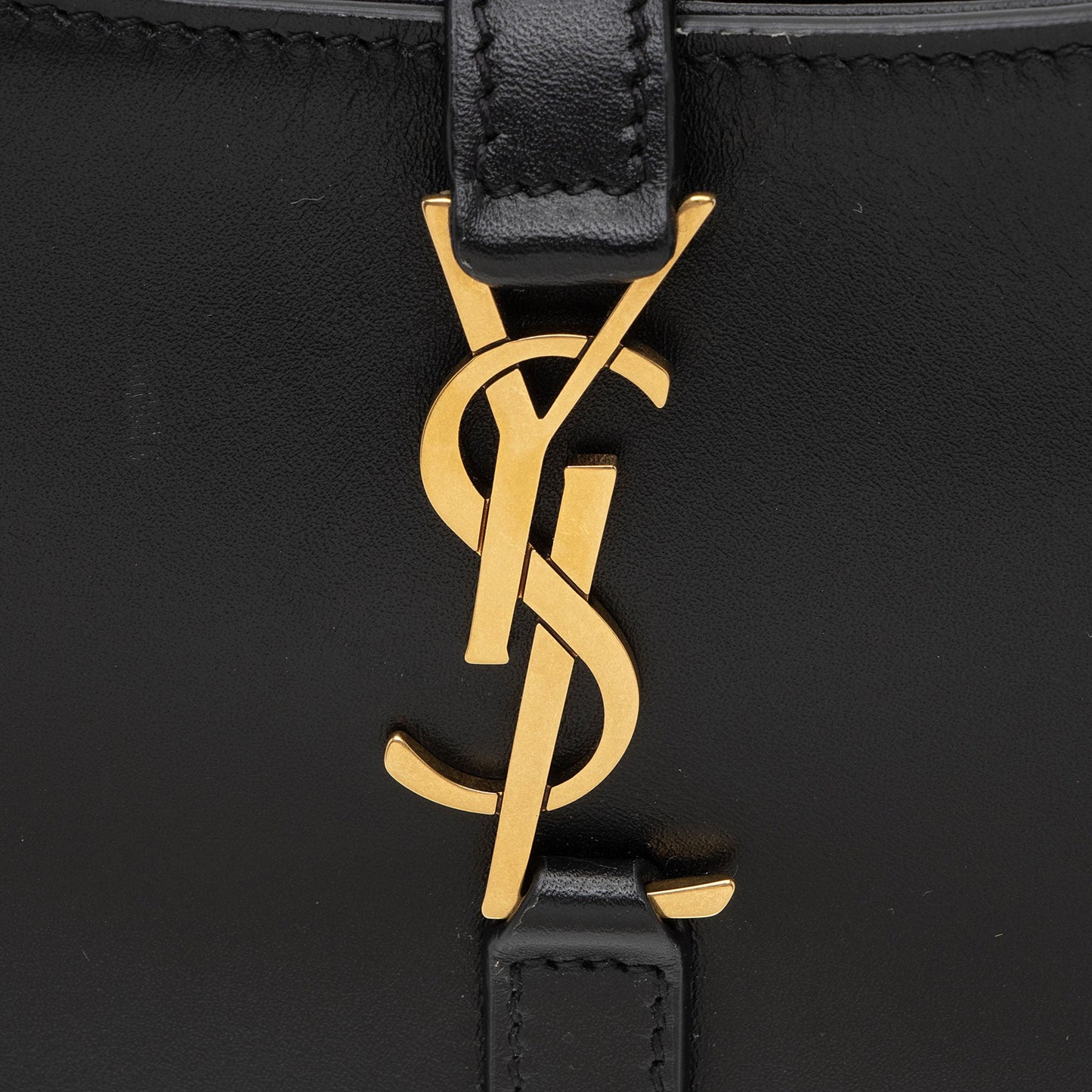 Saint Laurent Smooth Calfskin Monogram Le 5 A 7 Mini Hobo zn70qi