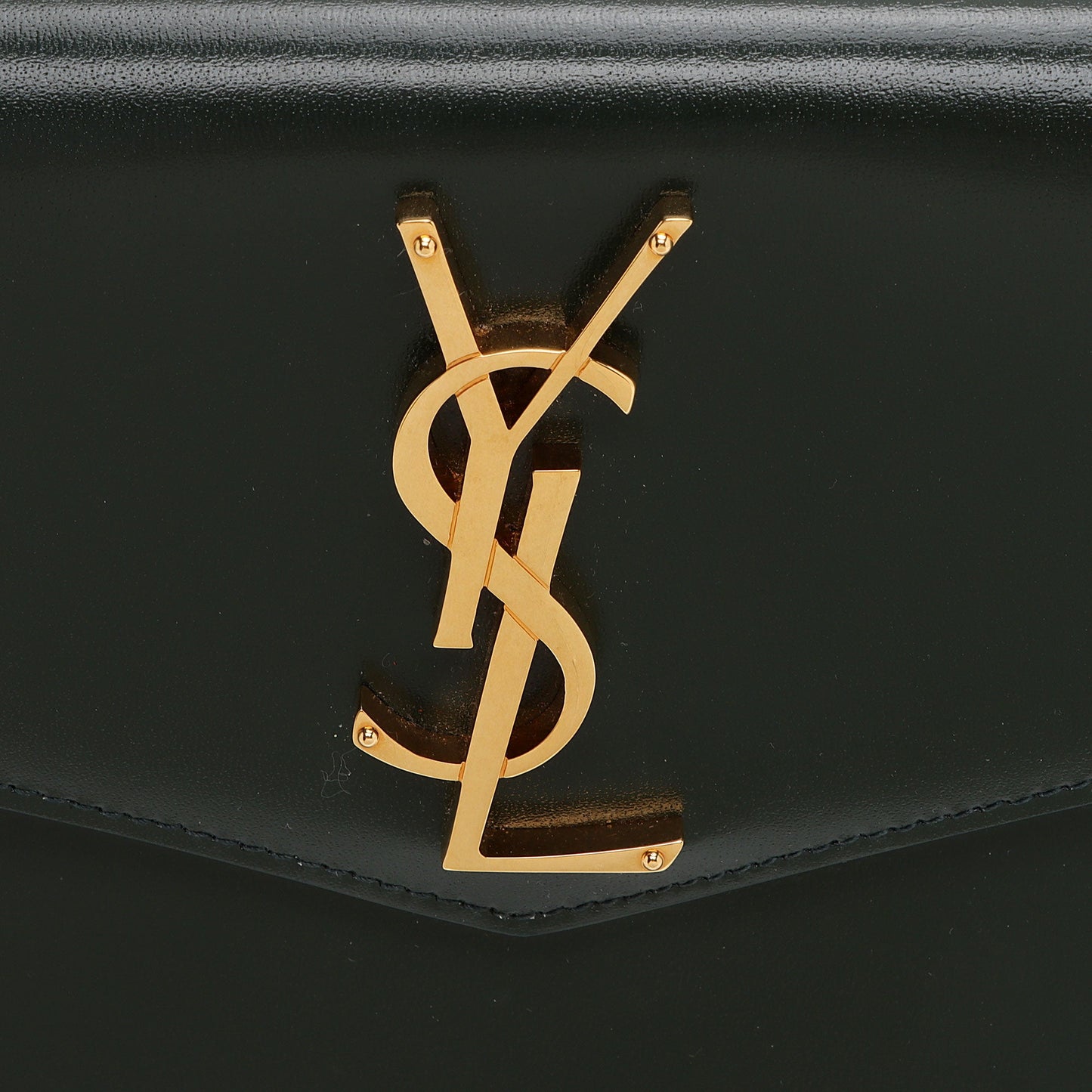 Saint Laurent Smooth Calfskin Monogram Uptown Clutch HaidnQ