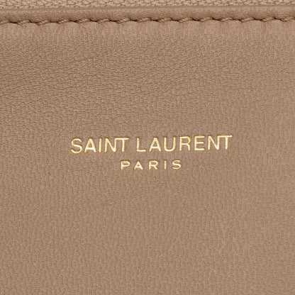 Saint Laurent Smooth Calfskin Paris VII Flat Medium Hobo cypHQU