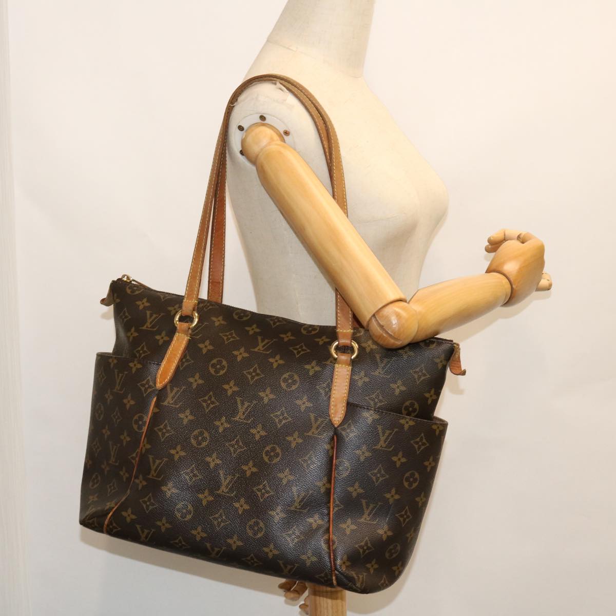 LOUIS VUITTON Monogram Totally MM Tote Bag M56689  fm2680